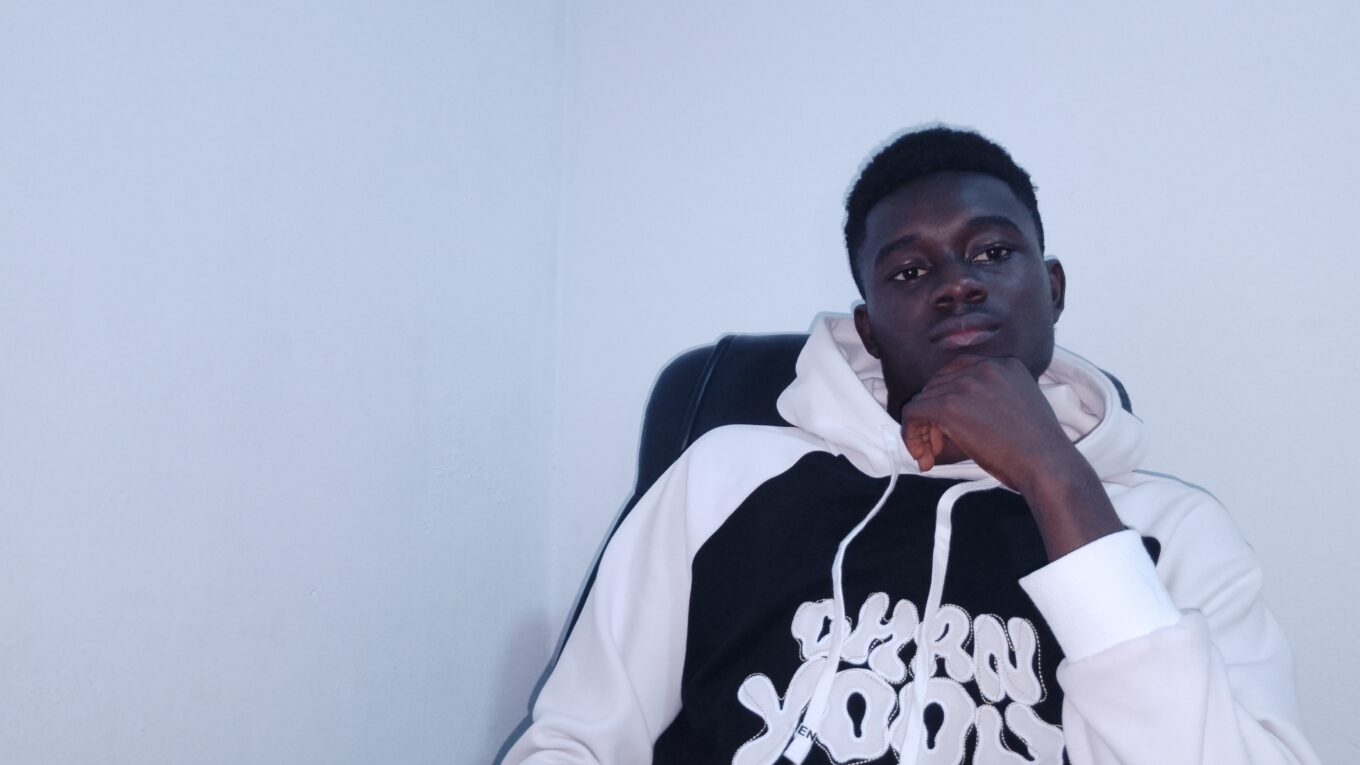 a portrait of Ghanaian blogger, Scam buster and IT professional Yhang Mhany